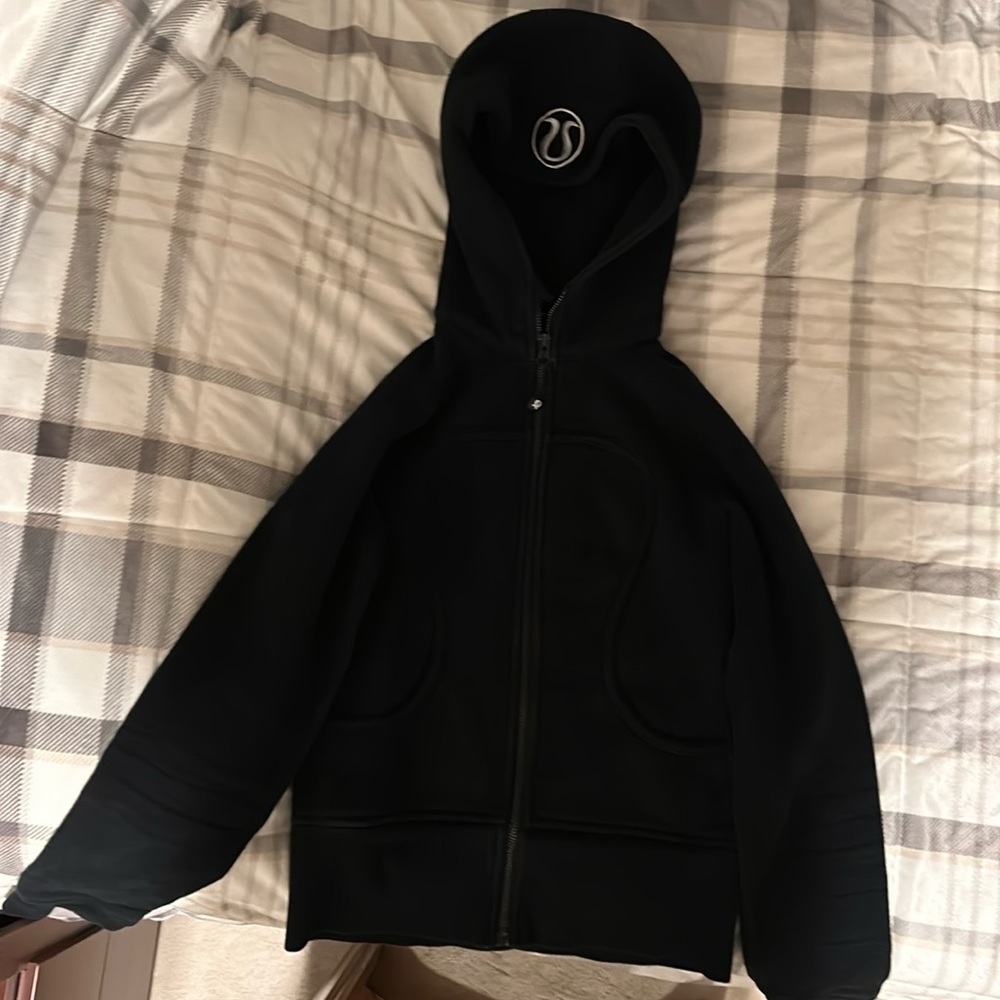 Black lululemon hoodie full zip up. No tag on inside, would say it is size 0/2